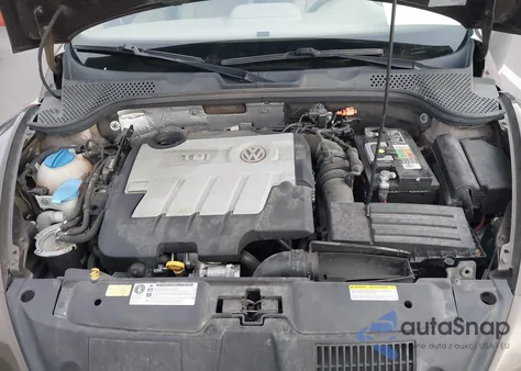 2014 Volkswagen Beetle 2.0L Tdi from USA, damaged, VIN 3VWJL7ATXEM629747